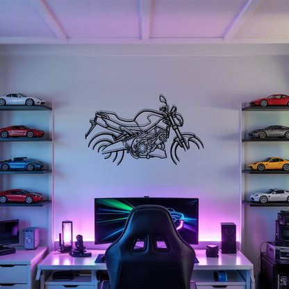 Shiver 900 - Motorcycle Metal Silhouette Wall Art - Bikers Gift - Garage Decor