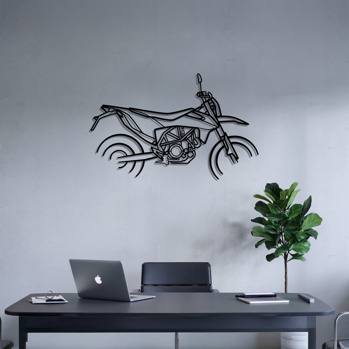 690 SMC R - Motorcycle Metal Silhouette Wall Art - Bikers Gift - Garage Decor