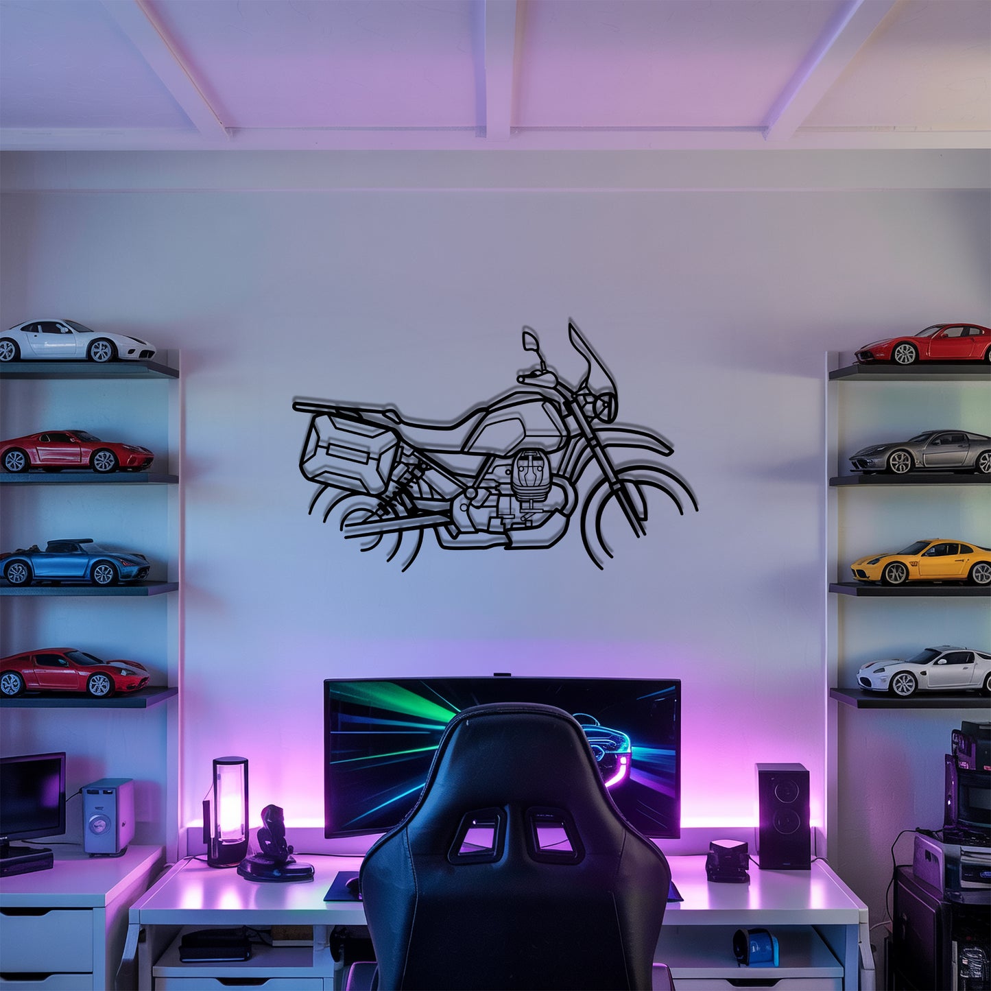 V85 TT Travel - Motorcycle Metal Silhouette Wall Art - Bikers Gift - Garage Decor